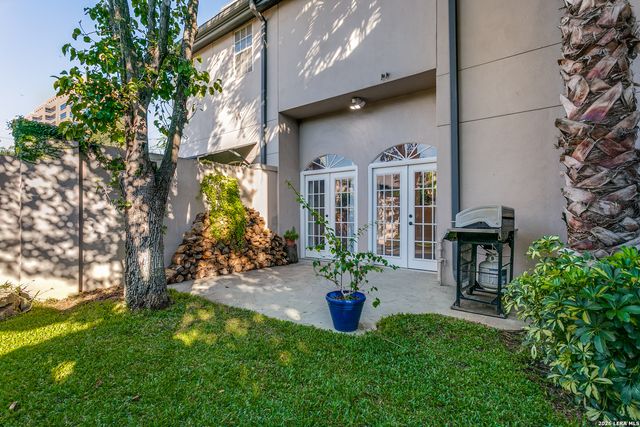 31 S Rue Charles, San Antonio, TX 78217