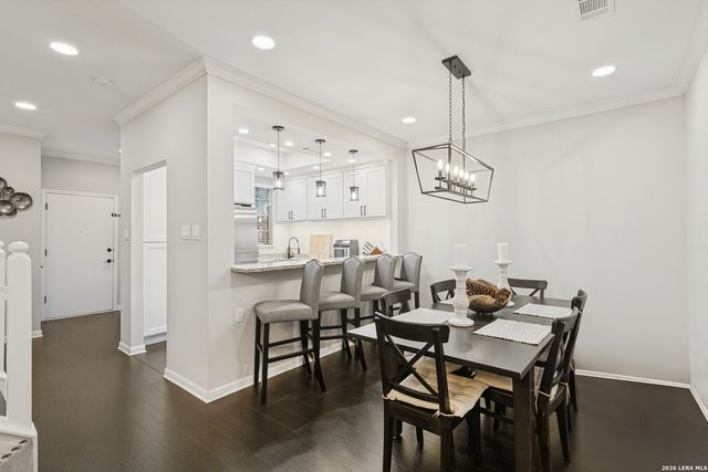 31 S Rue Charles, San Antonio, TX 78217