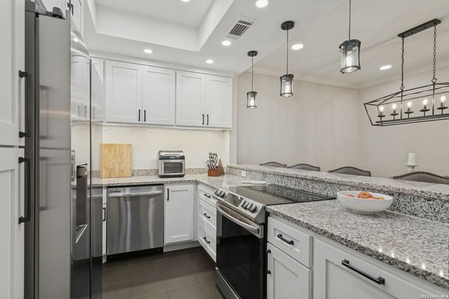 31 S Rue Charles, San Antonio, TX 78217