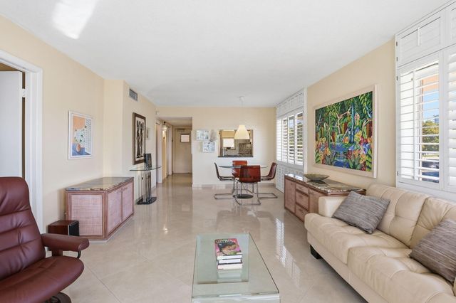 750 NE Spanish River Boulevard 201, Boca Raton, FL 33431