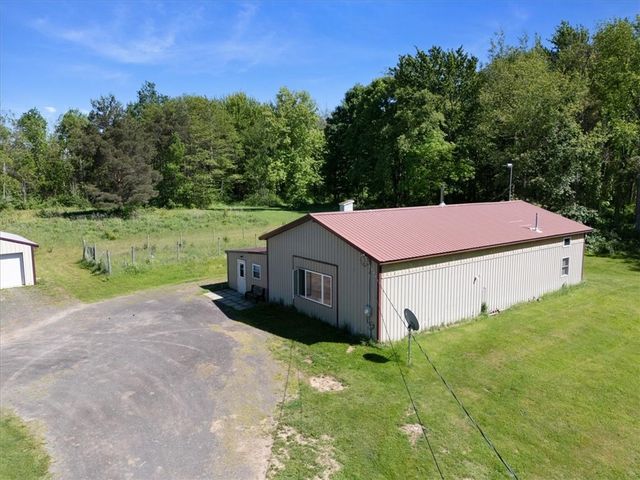 6940 North Geneva Road, Sodus, NY 14551