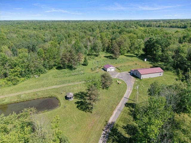 6940 North Geneva Road, Sodus, NY 14551
