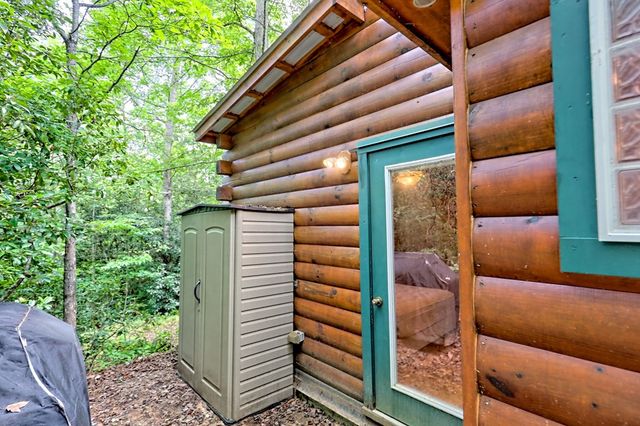 105 Cozy Pine Lane, Murphy, NC 28906