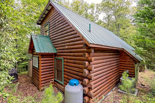 105 Cozy Pine Lane, Murphy, NC 28906
