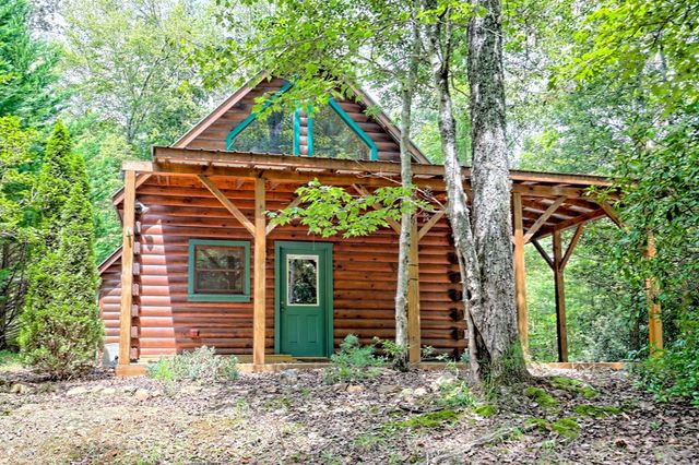 105 Cozy Pine Lane, Murphy, NC 28906