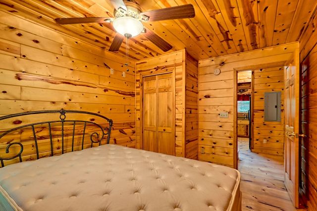 105 Cozy Pine Lane, Murphy, NC 28906