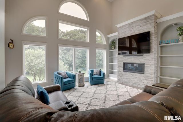 3430 TIMBERLINE Drive, Quincy, IL 62305