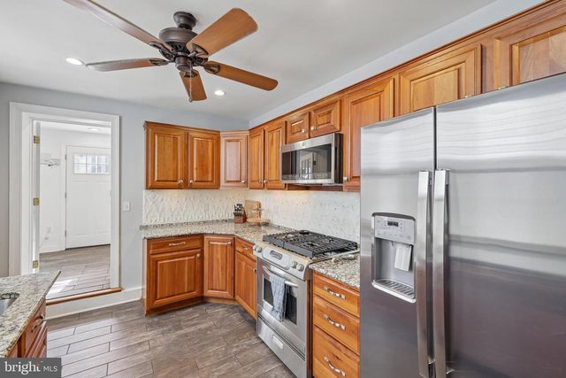 1533 S CHARLES ST, Baltimore, MD 21230