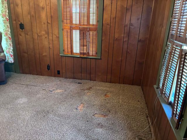 1611 E State Route 62 Highway, Boonville, IN 47601