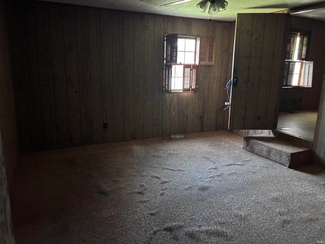 1611 E State Route 62 Highway, Boonville, IN 47601