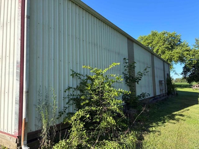 1611 E State Route 62 Highway, Boonville, IN 47601