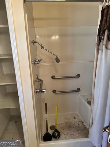 5886 S Bear Drive, Douglasville, GA 30135