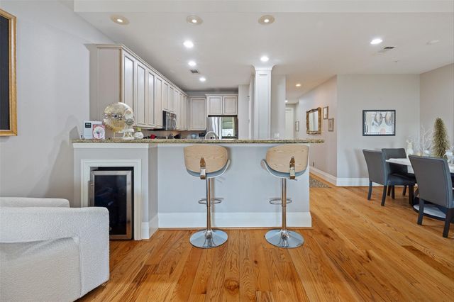 2207 Postoffice 315, Galveston, TX 77550