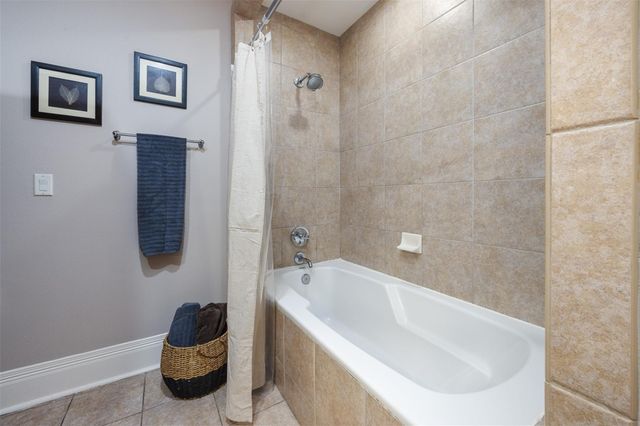 2207 Postoffice 315, Galveston, TX 77550