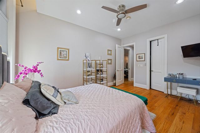 2207 Postoffice 315, Galveston, TX 77550