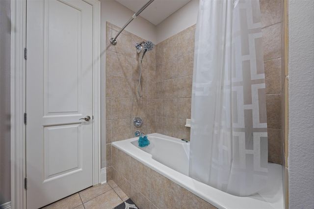 2207 Postoffice 315, Galveston, TX 77550