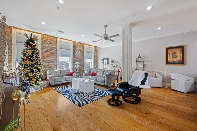 2207 Postoffice 315, Galveston, TX 77550