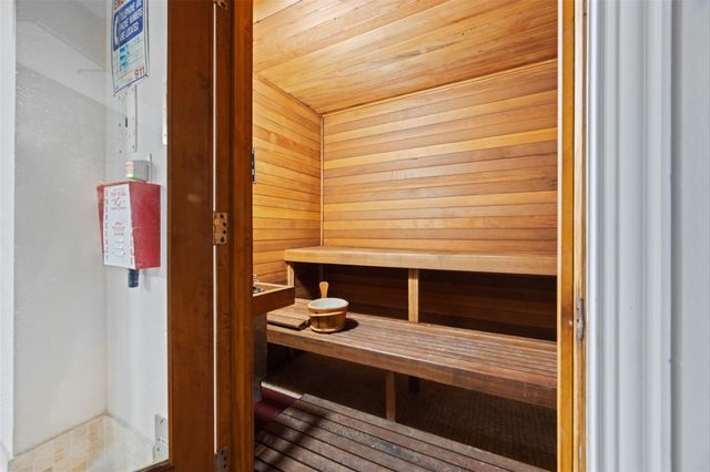 2207 Postoffice 315, Galveston, TX 77550