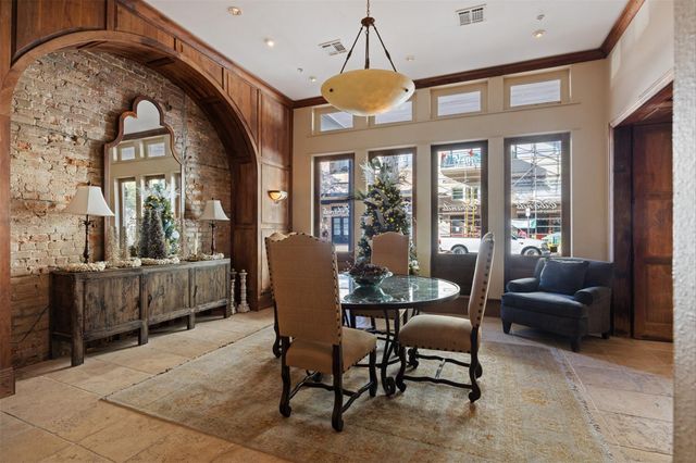 2207 Postoffice 315, Galveston, TX 77550