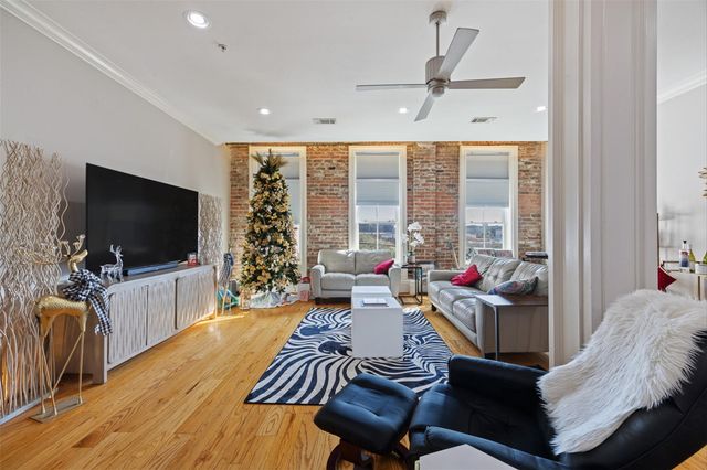 2207 Postoffice 315, Galveston, TX 77550