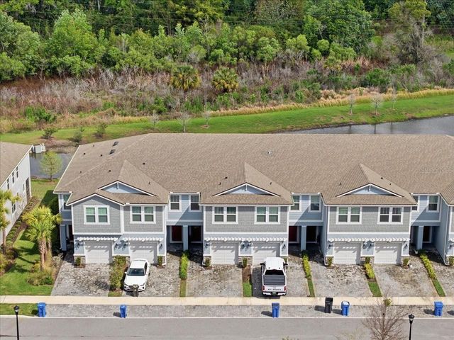 8327 WILDFLOWER GLEN AVENUE, Odessa, FL 33556