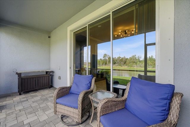 8327 WILDFLOWER GLEN AVENUE, Odessa, FL 33556