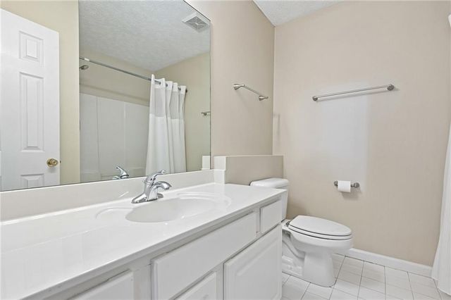 33 Bridgewater Drive, Newnan, GA 30265