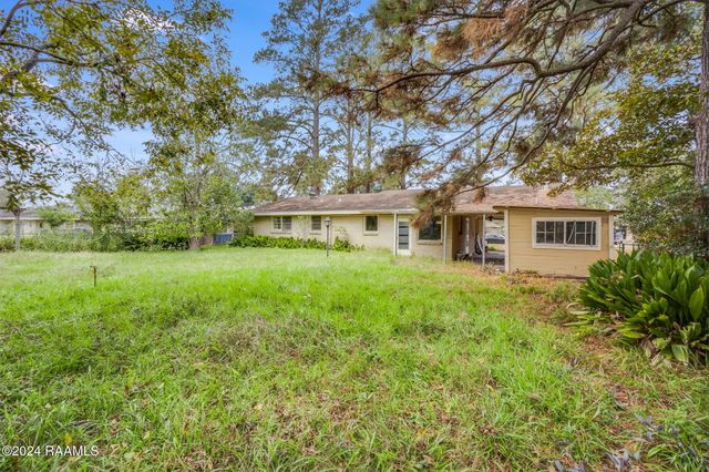 1439 Holly Drive, Opelousas, LA 70570