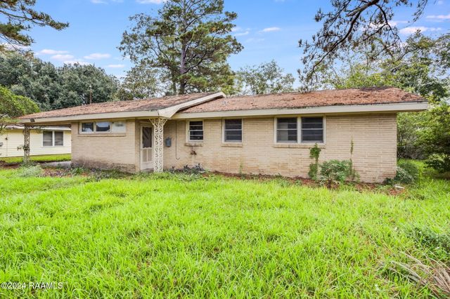 1439 Holly Drive, Opelousas, LA 70570