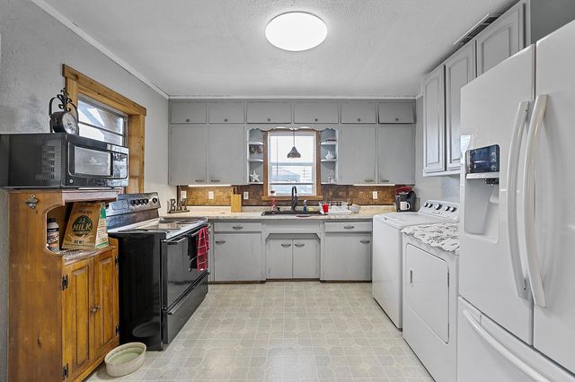 2011 Miller Road, Melissa, TX 75454