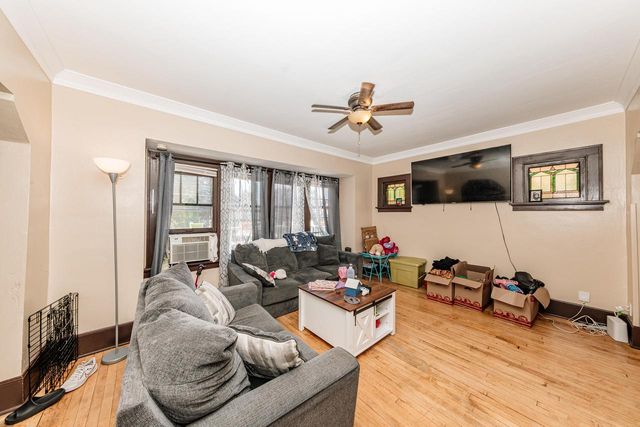 2044 58th STREET, Milwaukee, WI 53208