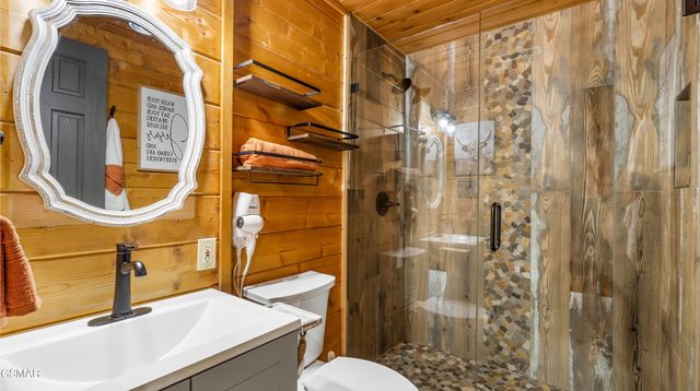 1727 Oakridge View Lane, Sevierville, TN 37876