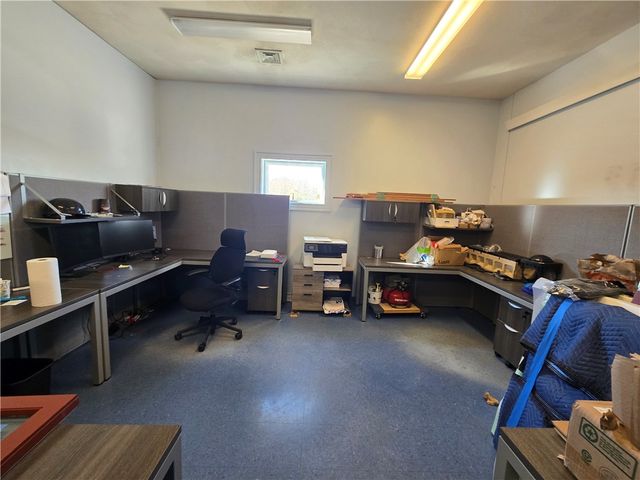 22 Southwest Avenue, Jamestown, RI 02835