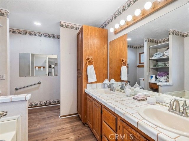 12550 Main 2, Hesperia, CA 92345