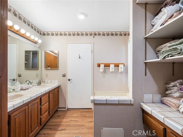 12550 Main 2, Hesperia, CA 92345