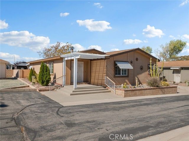 12550 Main 2, Hesperia, CA 92345