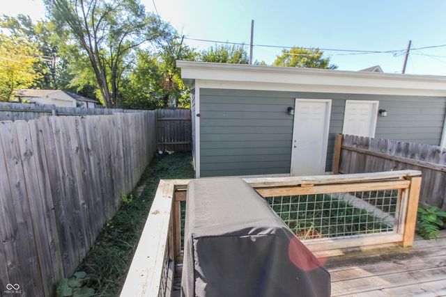 811 Iowa Street, Indianapolis, IN 46203