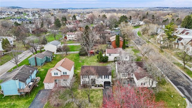 7 Shadbush, Henrietta, NY 14586