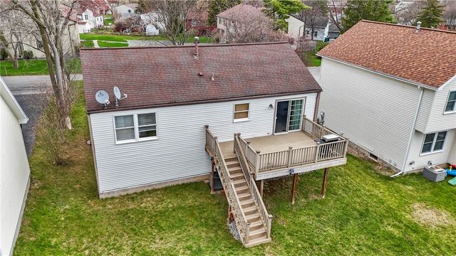 7 Shadbush, Henrietta, NY 14586