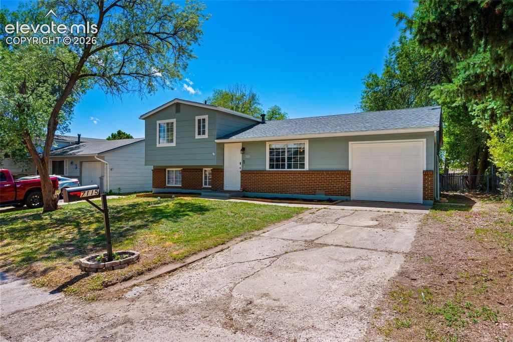 7115 White Mountain Drive, Colorado Springs, CO 80915 — photo 2