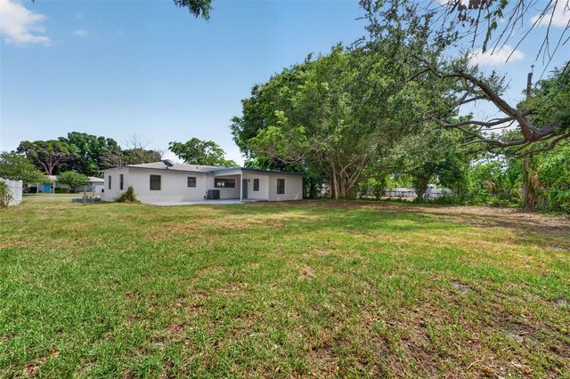 763 65TH AVENUE S, St Petersburg, FL 33705