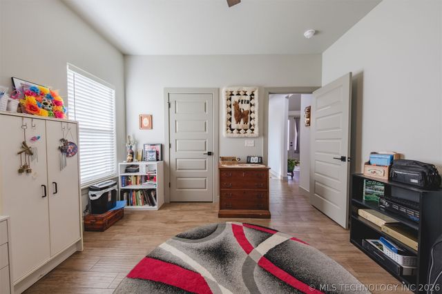 16860 W Sierra, Tahlequah, OK 74464