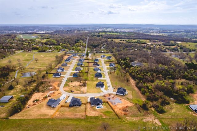 16860 W Sierra, Tahlequah, OK 74464