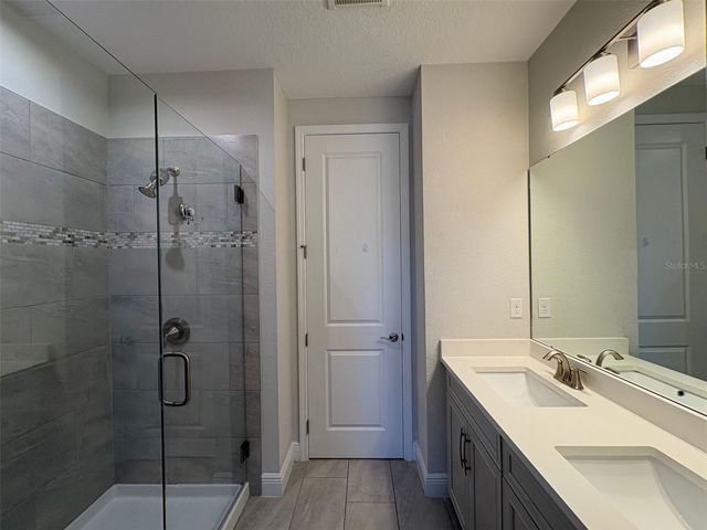 7133 CARRICKBEND LANE, Orlando, FL 32819