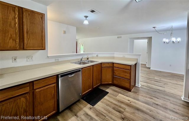 47865 Cardiff Avenue, Canton, MI 48188
