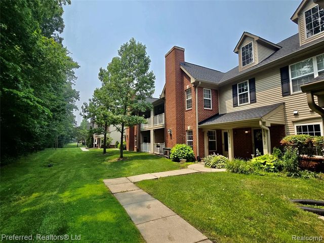 47865 Cardiff Avenue, Canton, MI 48188