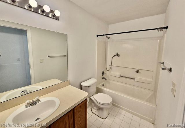 47865 Cardiff Avenue, Canton, MI 48188