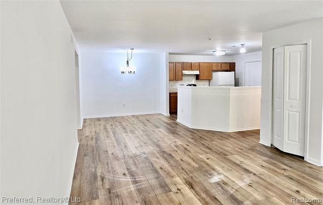 47865 Cardiff Avenue, Canton, MI 48188