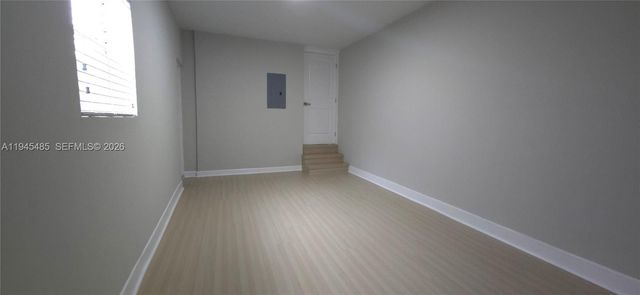 75 SW 32nd Ct Rd, Miami, FL 33135