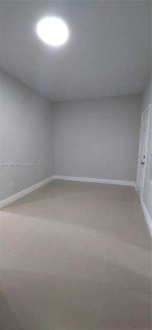 75 SW 32nd Ct Rd, Miami, FL 33135